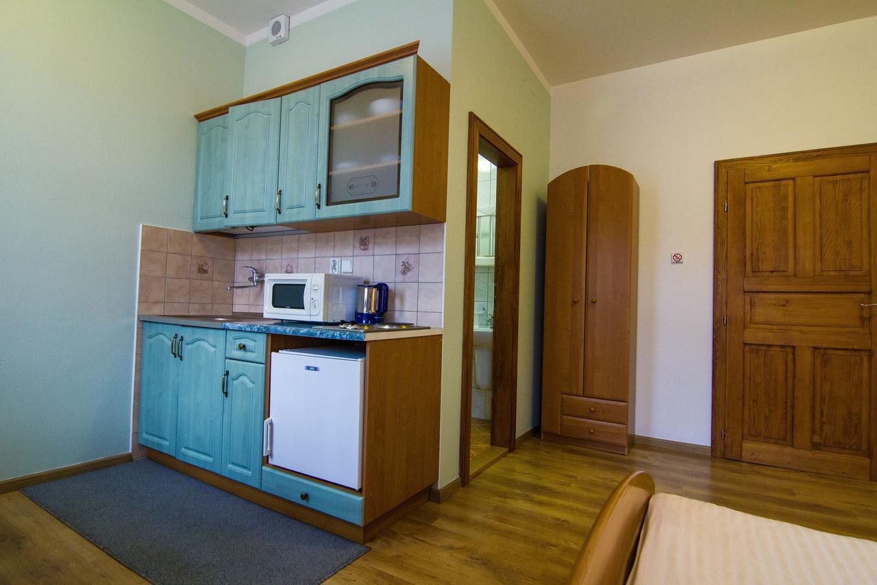 Apartmany Centrum With Garage ロキトニツェ・ナト・イゼロウ エクステリア 写真